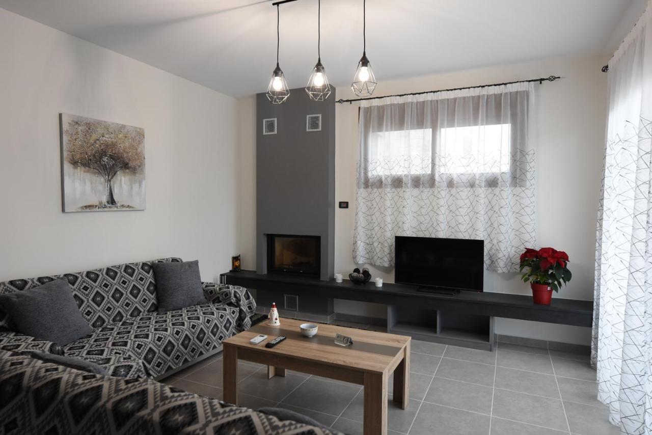 Ária Katsaros - Elegant Home In Nafplio מראה חיצוני תמונה
