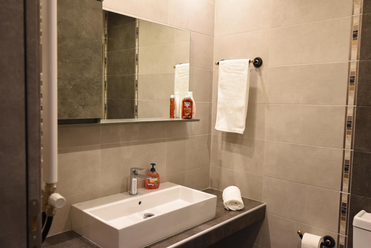 Ária Katsaros - Elegant Home In Nafplio מראה חיצוני תמונה